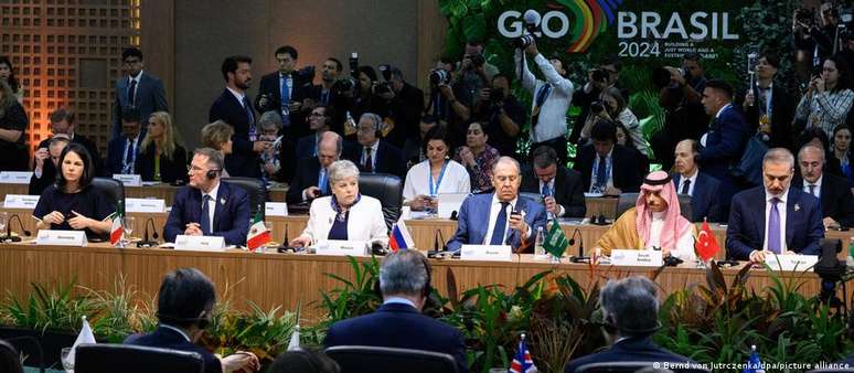 Ministros de Relações Exteriores dos países do G20 estão reunidos no Rio de Janeiro