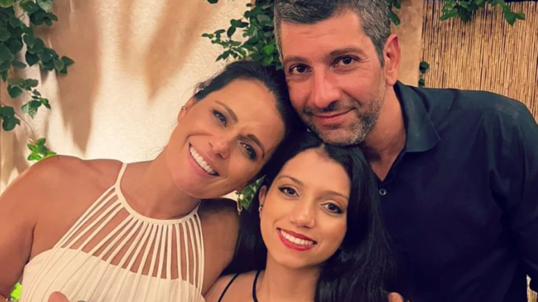 The band’s news anchor becomes emotional with the news about her daughter