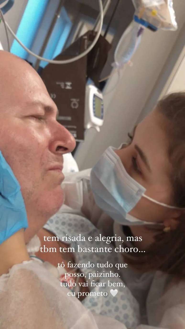 Filha de Mingau showed off her father's progress on social media last year.