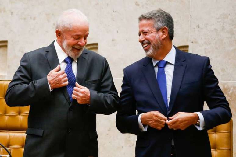 Presidente Lula e Arthur Lira, presidente da Câmara dos Deputados