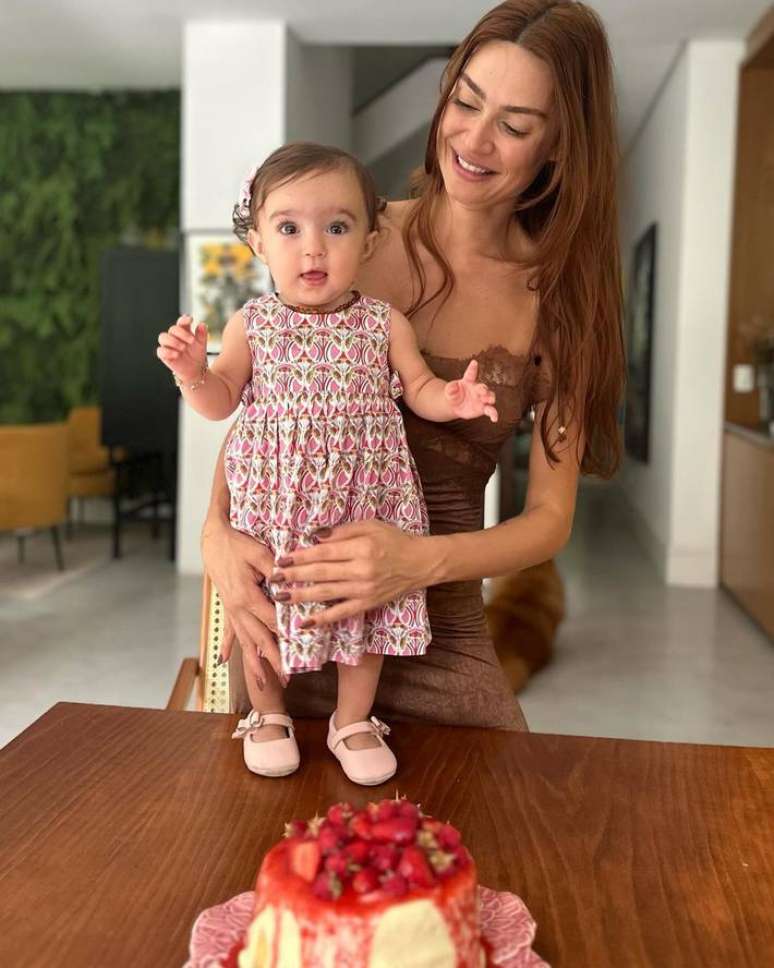 Thaila Ayala shares her 10-month-old daughter’s first steps;  watch the video