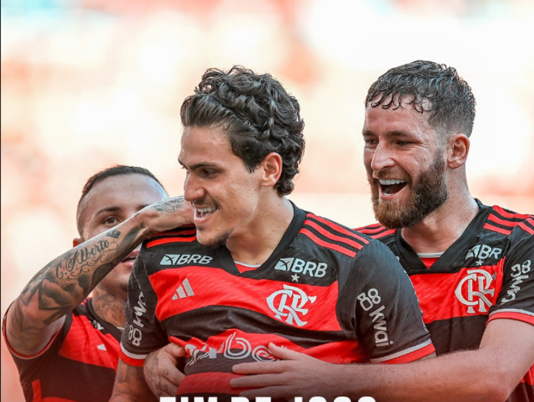 Flamengo vence Fluminense pelo Campeonato Carioca
