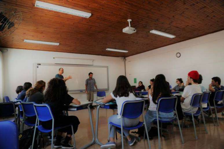 Ministério aguarda?até?180?adesões para conseguir levar o benefício a todos os estudantes brasileiros que se enquadram?no perfil.?