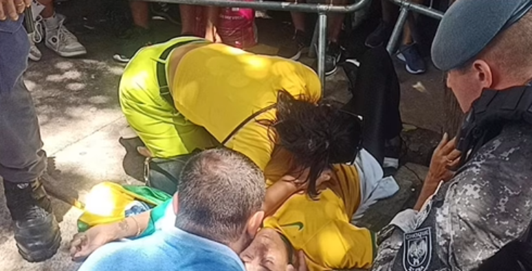 Manifestante sofre perfuração no pulmão após cair de árvore em ato de Bolsonaro em SP