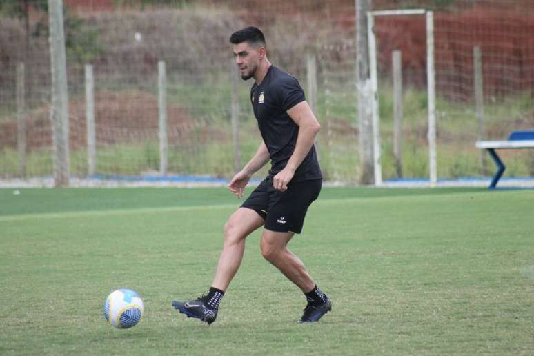 Criciúma em treino nesta segunda-feira 