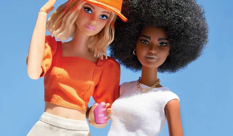 HMD traz celular flip da Barbie e novo smartphone da Nokia em 2024