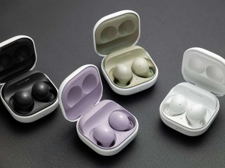 Linha de fones Galaxy Buds 3 pode ganhar dois modelos este ano