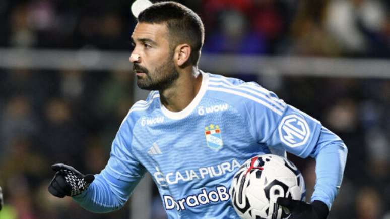 Martín Cauteruccio em ação pelo Sporting Cristal. 