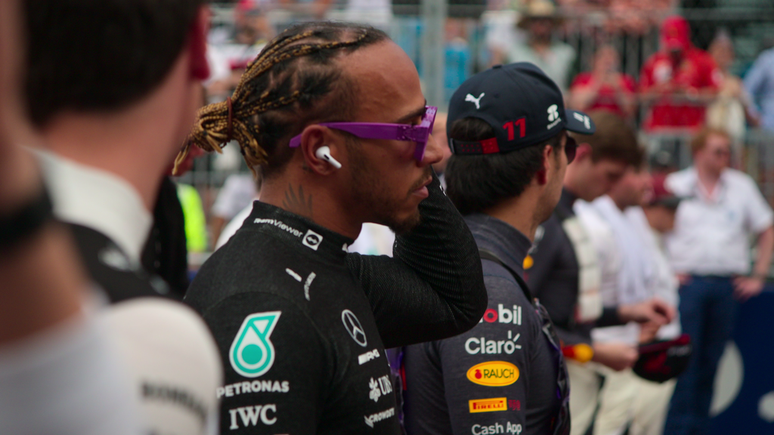 Com acesso privilegiado aos bastidores da Fórmula 1, Drive to Survive também acaba confirmando alguns rumores, ao mesmo tempo em que erra no sentimentalismo de outros momentos (Imagem: Divulgação/Netflix)