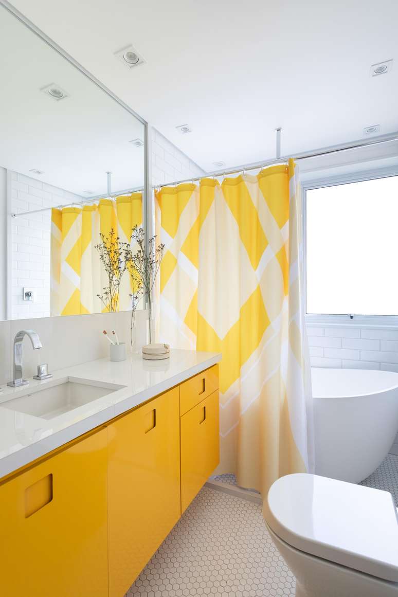 Projeto de Vivi Cirello.