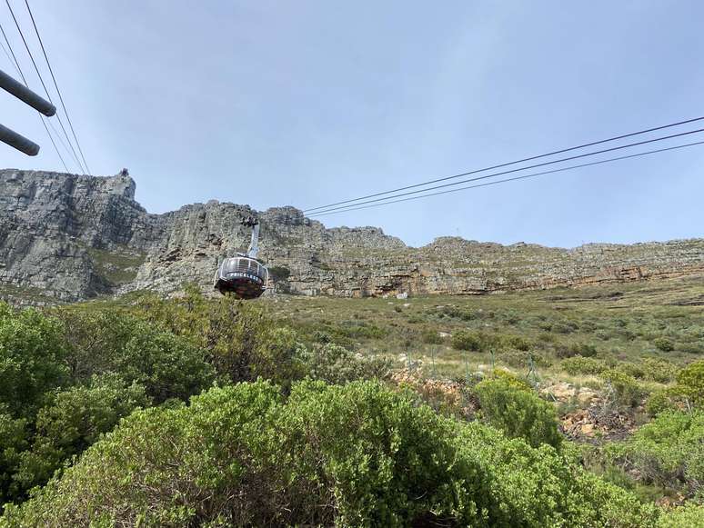 O teleférico da Table Mountain leva a 1.067 metros acima do nível do mar