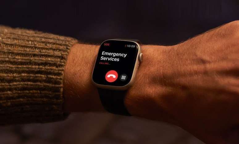 Relatório financeiro mais recente da OSRAM levantou suspeitas sobre um possível cancelamento do Apple Watch com tela Mini LED — ponto reforçado por novos rumores (Imagem: Divulgação/Apple)