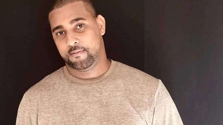 Find out how much money was stolen from the accounts of the Record actor found dead
