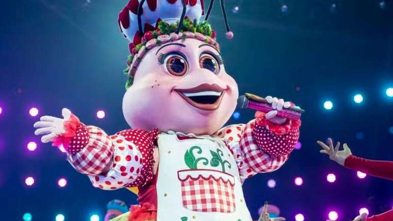 Dona Formiga no The Masked Singer