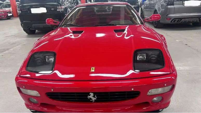 A Ferrari F512M, avaliada em cerca de £ 350 mil, foi enviada para o Japão depois de ter sido roubada em 1995