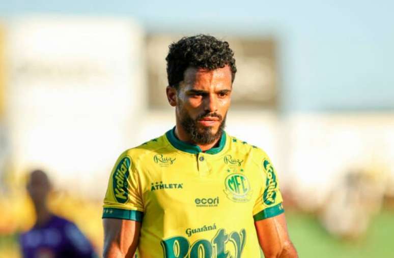 Renato Pizzutto/Ag. Paulistão - Legenda: Santos negocia com o meia Danielzinho / Jogada10