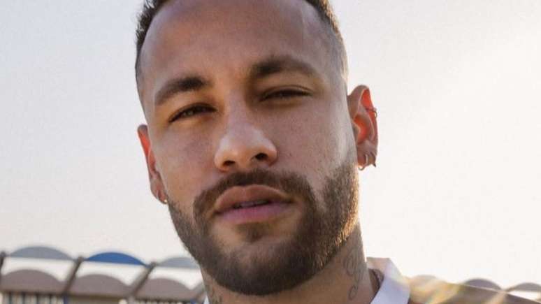 Neymar could have his passport seized by the courts;  find out why!