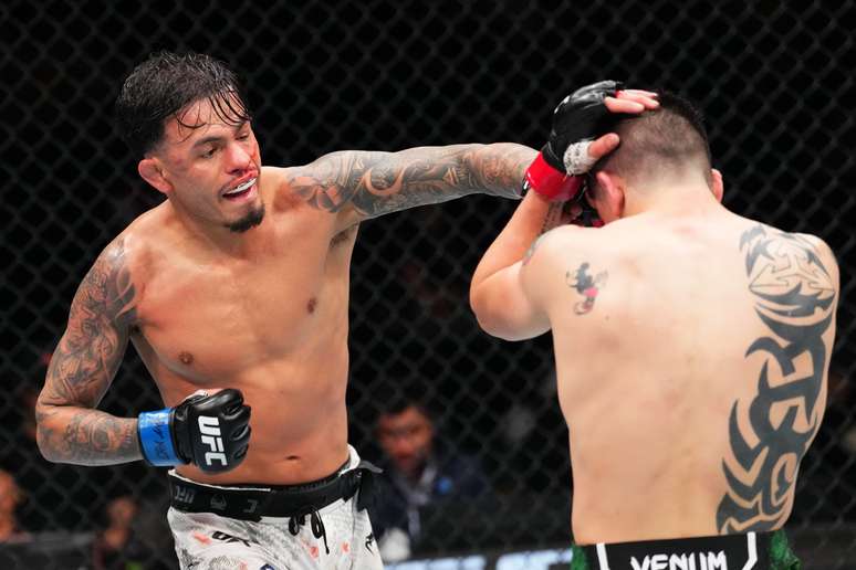 Brandon Royval venceu Brandon Moreno no UFC México 