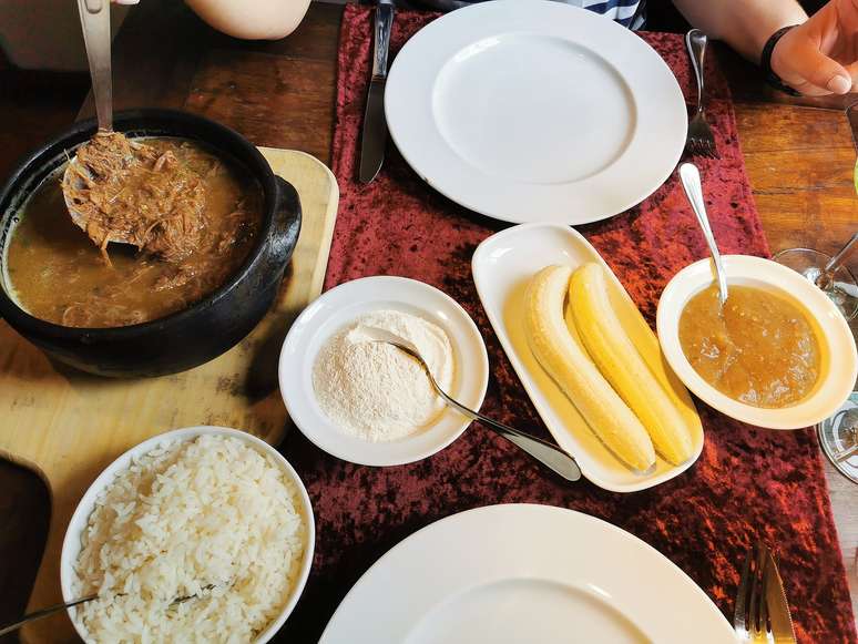 O tradicional barreado