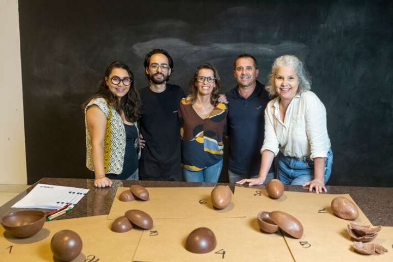 O júri: Luisa Abram, Rodrigo Ribeiro, Claudia Gamba, Bertrand Busquet e Juliana Aquino