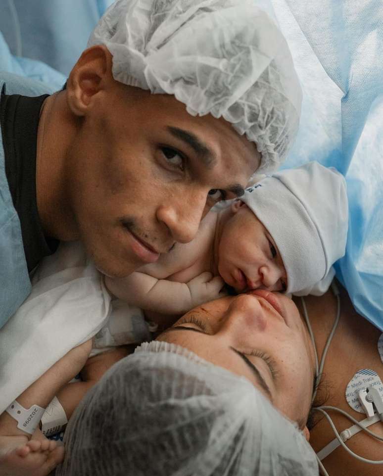 “Momento mais feliz”, nasce Davi Cristiano Ronaldo, filho do Luva de Pedreiro