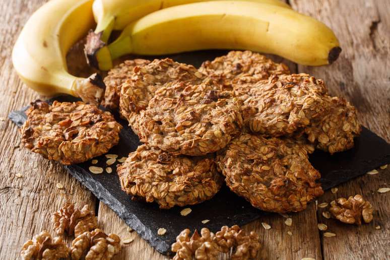 Banana Oatmeal Cookie Banana Oatmeal Cookie