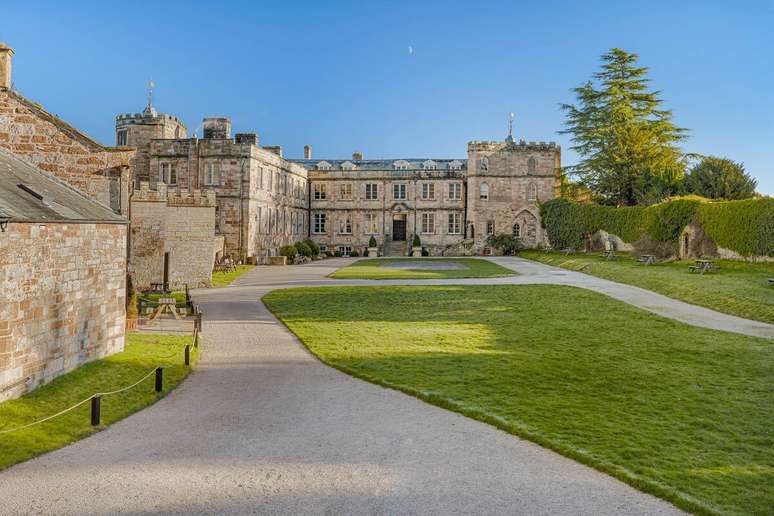 Castelo Applebay é uma relíquia única da Inglaterra medieval.