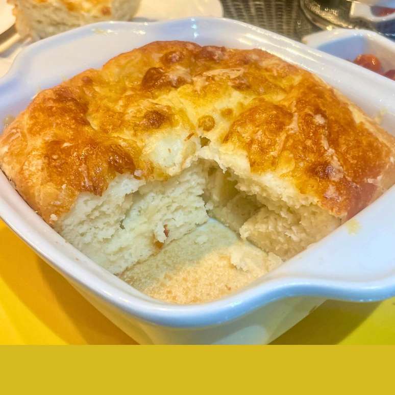 Blended savory cake: with white cheese in the dough