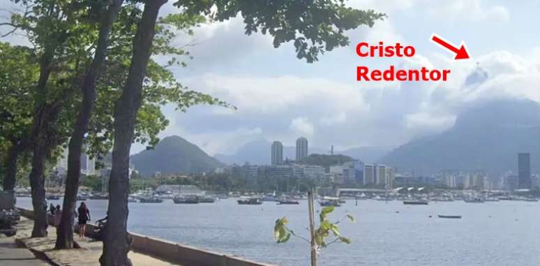 De sua cobertura, Roberto Carlos consegue ver o Cristo Redentor