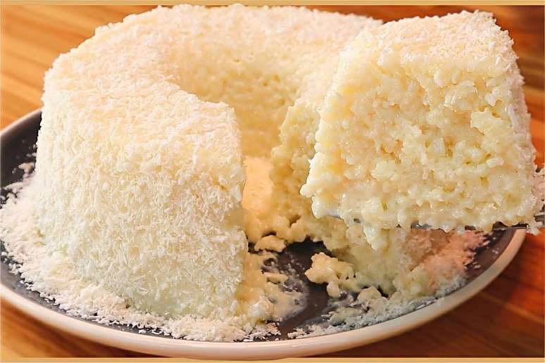 Imagem mostra bolo de tapioca.