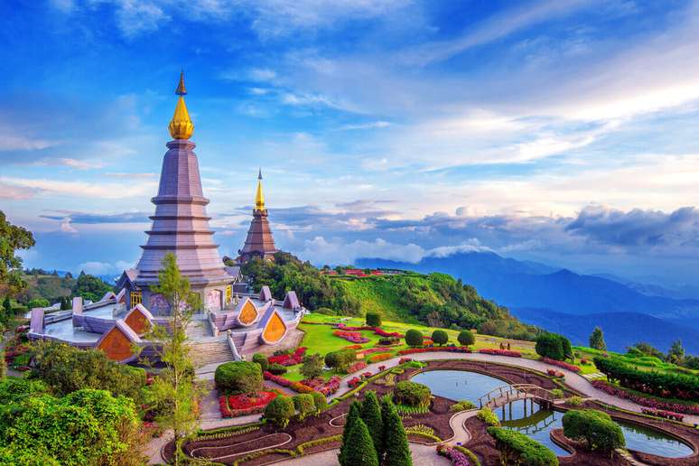 Chiang Mai encanta os turistas por sua calmaria e templos lindíssimos 