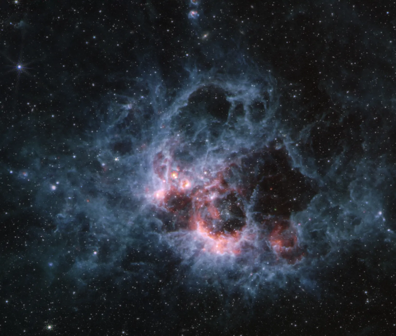 NGC 604 pelos dados do instrument MIRI (Imagem: Reprodução/NASA, ESA, CSA, STScI)