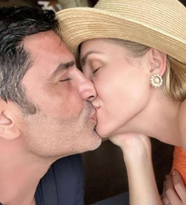 Edu Guedes and Ana Hickmann Edu Guedes and Ana Hickmann