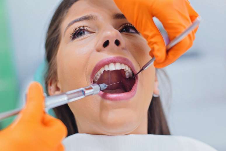 O que muda na aplicação de anestesia por dentistas?