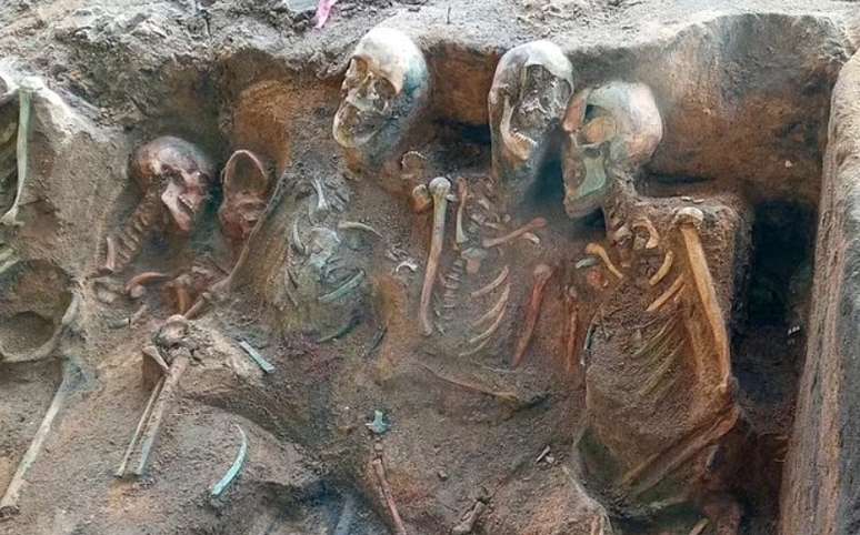 Túmulo gigante descoberto na Alemanha pode ser o maior cemitério de vítimas da peste negra