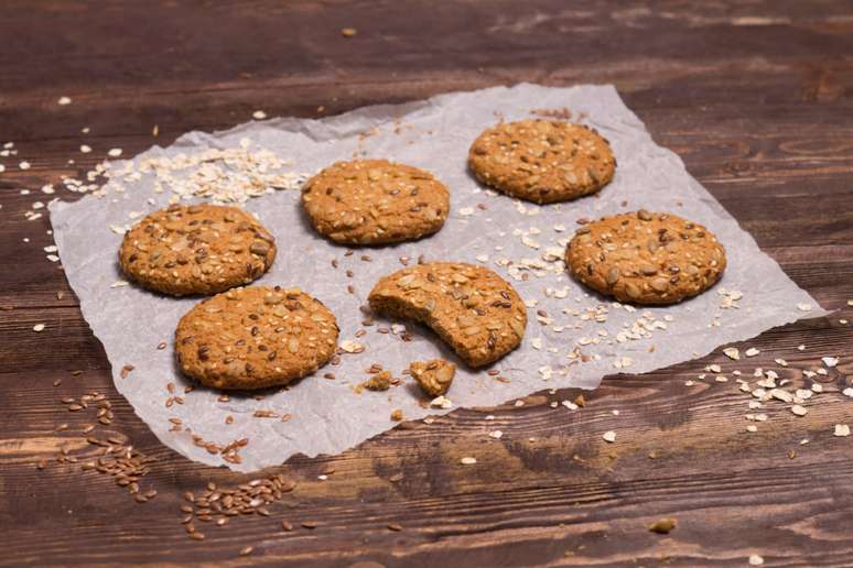 Biscoito de linhaça e aveia 