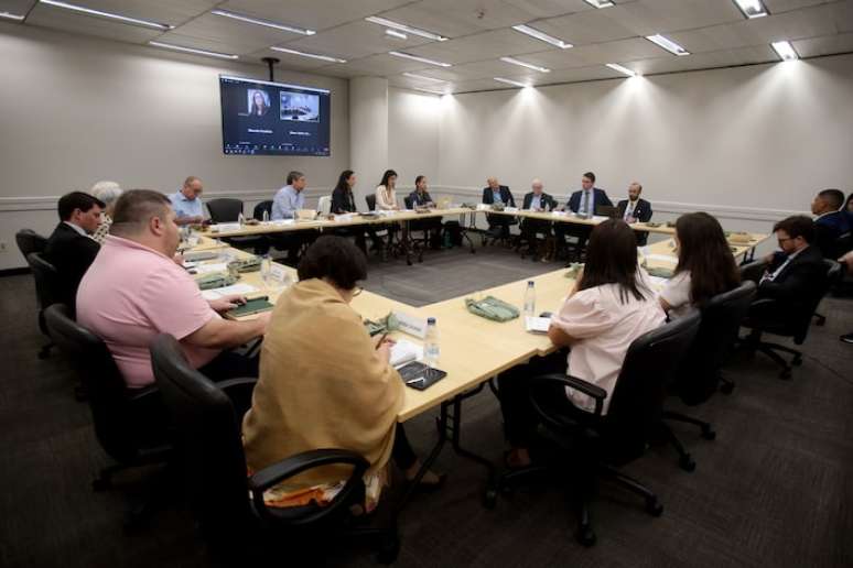 Evento na Fiesp debateu o Plano Nacional de Educação, que será revisto este ano