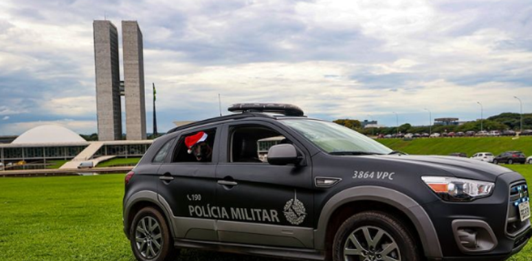 Carro da policia militar do distrito federal