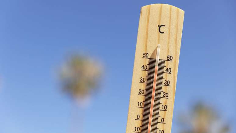 Inmet dá alerta vermelho para onda de calor: grande perigo