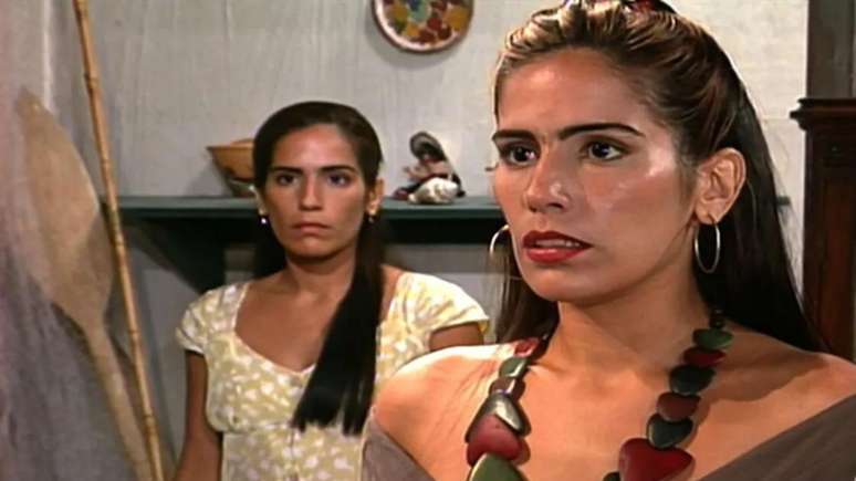 Ruth e Raquel em 'Mulheres de Areia' (Reprodução/TV Globo)