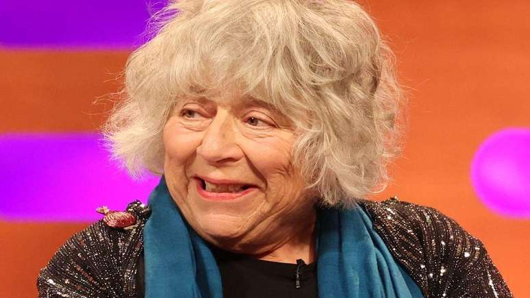 Miriam Margolyes disse que adultos que fazem casamentos com o tema Harry Potter "já deveriam ter superado isso"