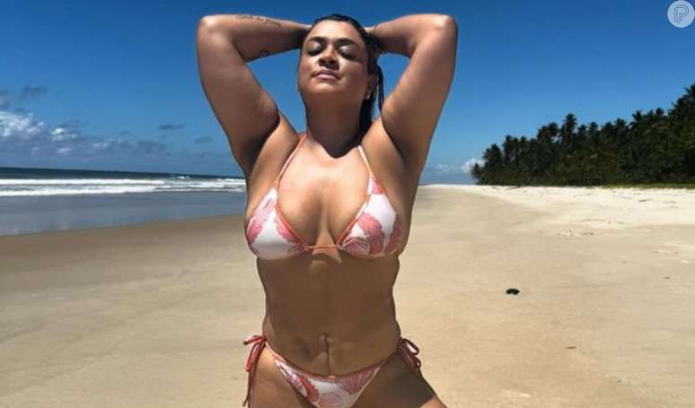 After the wedding of Mari Saad and Romulo Arantes Neto, Preta Gil shows off her body full of scars in a photo shoot in Bahia;  I wait
