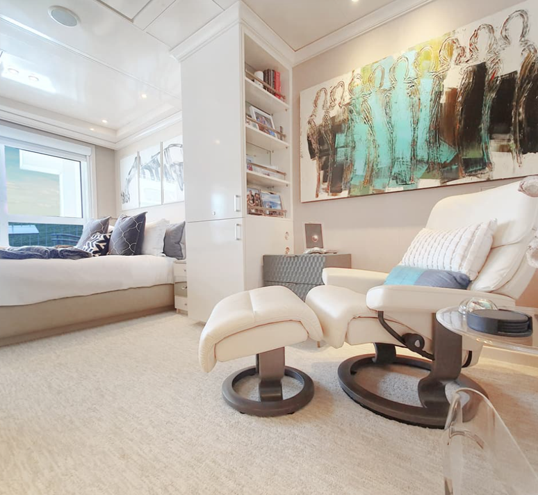 Navio luxuoso The World 