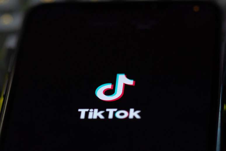 TikTok também ganha Academia de Criadores (Imagem: Solen Feyissa/Unsplash)