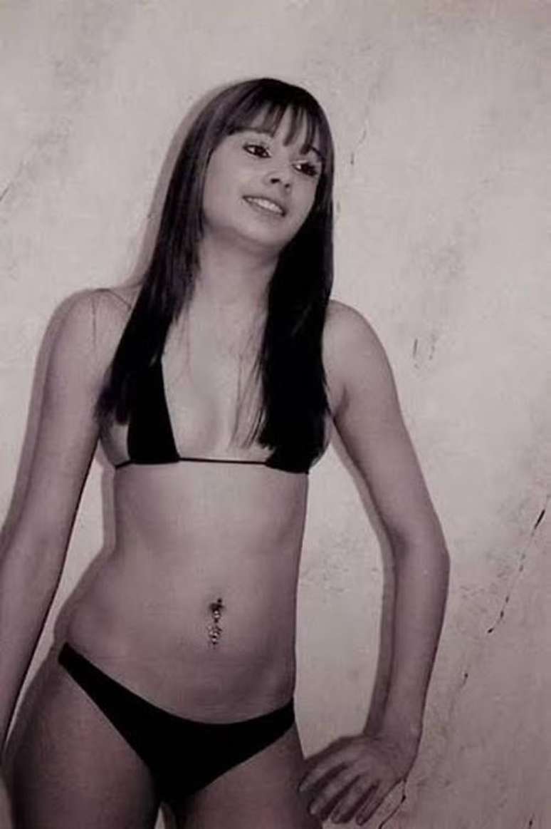 Juju Salimeni shows off her body before and after and recalls her financial problems
