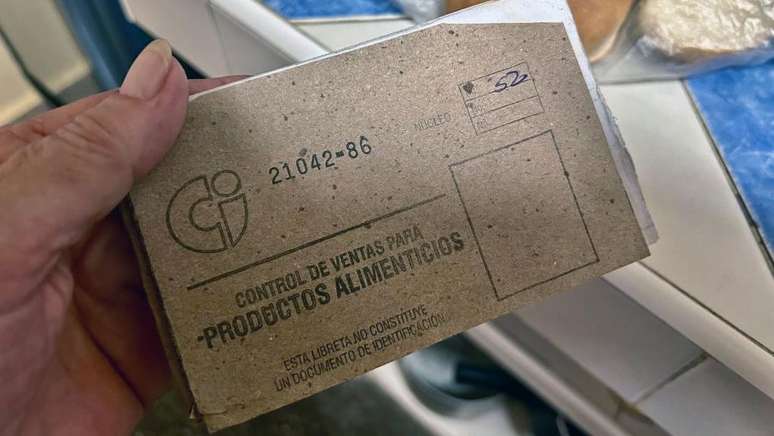 A libreta d&aacute; acesso a alimentos com pre&ccedil;os subsidiados