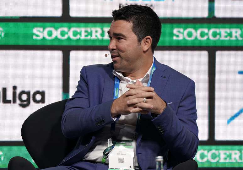 Atualmente, Deco é diretor esportivo do Barcelona 