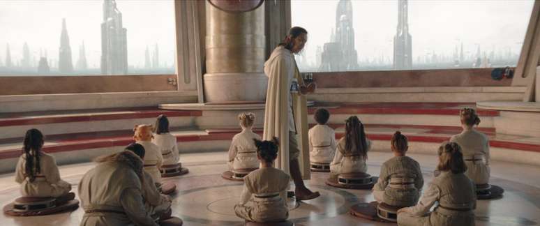 Em The Acolyte, momento de relativa paz na Alta República é perturbado por investigação de assassinatos de Jedi (Imagem: Divulgação/Disney)