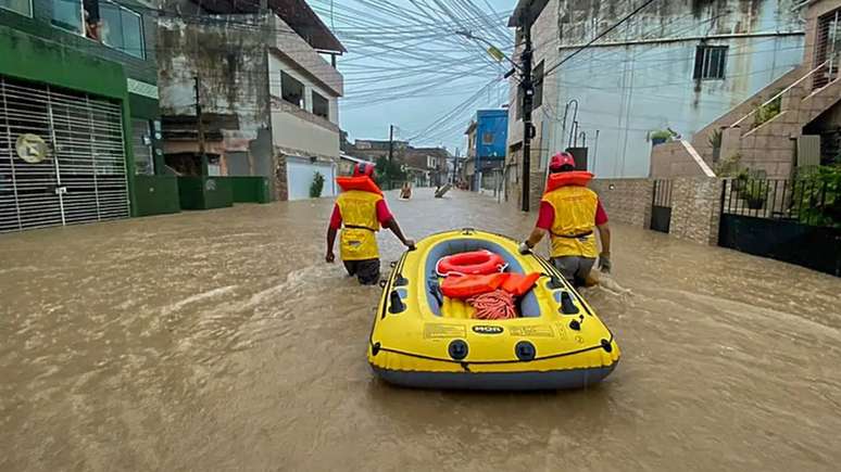 Mudanças climáticas serão cada vez mais extremas, dizem especialistas