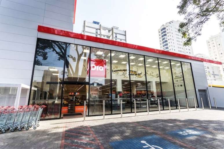 Rede de Supermercados Dia anunciou reestruturação nas operações e pediu recuperação judicial